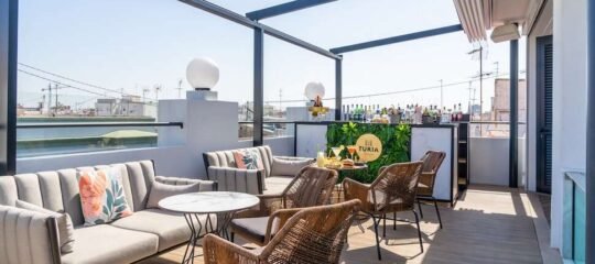 LH Gran Via Valencia - Vlucht + hotel Valencia