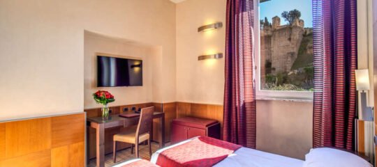 Kolbe Hotel Rome - Vlucht + hotel Rome