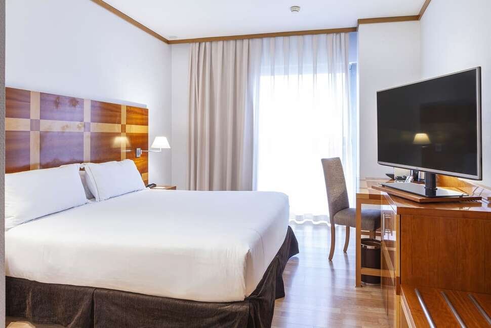 Senator Parque Central Hotel - Vlucht + hotel Valencia