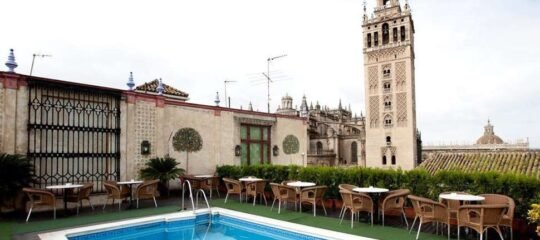 Dona Maria Hotel - Vlucht + hotel Sevilla