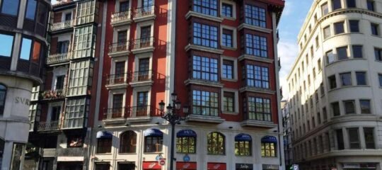 Sercotel Arenal Bilbao - Vlucht + hotel Bilbao