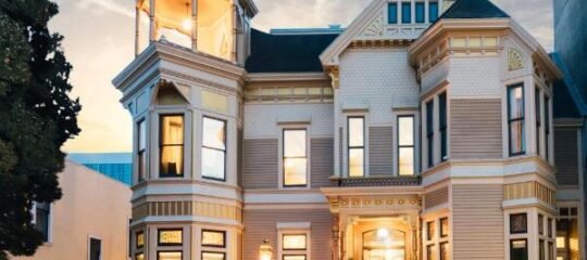 Neighbourgood Sutter Mansion