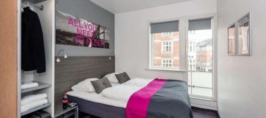 Cab Inn City Hotel - Vlucht + hotel Kopenhagen