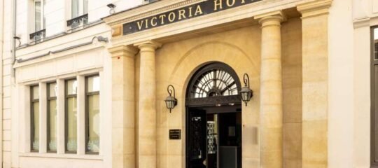Victoria Hotel - Vlucht + hotel Parijs