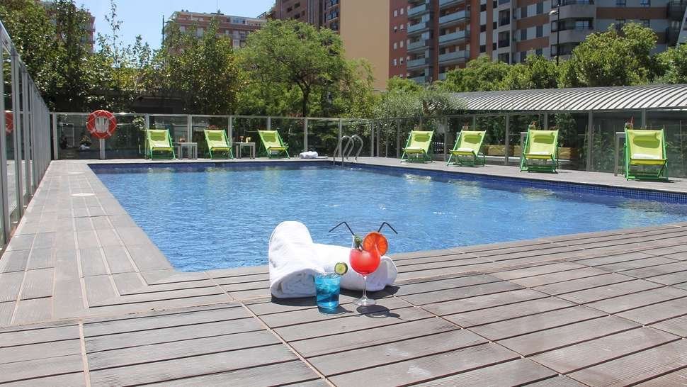 Primus Valencia - Vlucht + hotel Valencia