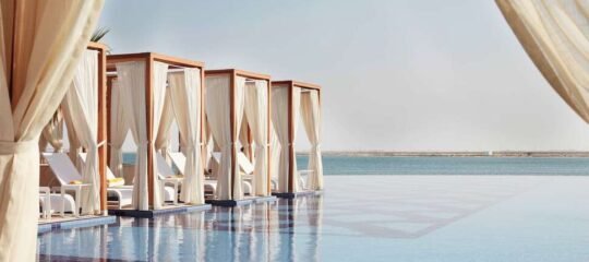 Royal M Hotel by Gewan Abu Dhabi - Vlucht + hotel Abu Dhabi