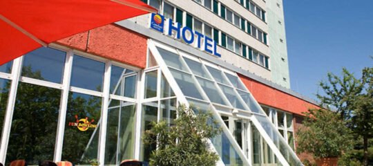 Comfort Hotel Lichtenberg - Vlucht + hotel Berlijn