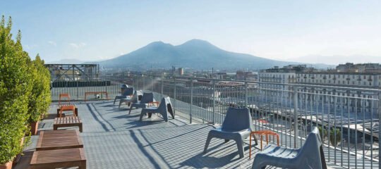 B&B Hotel Napoli - Vlucht + hotel Napels