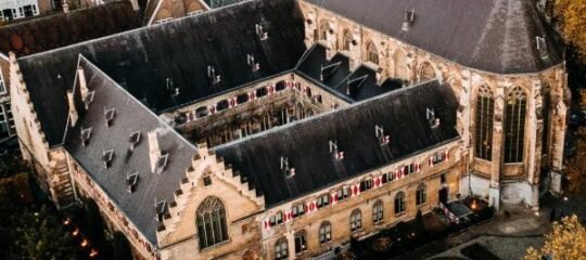 Kruisherenhotel Maastricht - Oostwegel Collection, member of Design Hotels