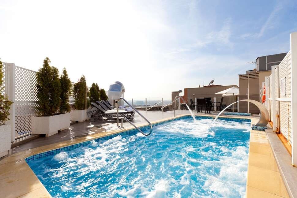 Hotel Porcel Ganivet - Vlucht + hotel Madrid