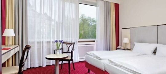 Come Inn Berlin Kurfürstendamm Opera - Vlucht + hotel Berlijn