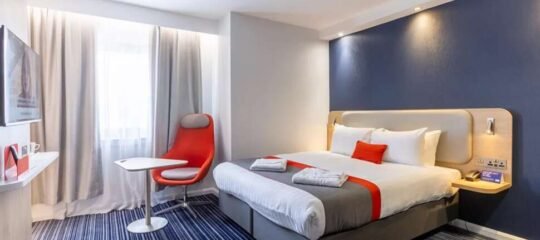 Holiday Inn Express London Croydon - Vlucht + hotel Londen