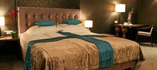 Hotel Unicus - Vlucht + hotel Krakau