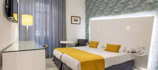 Atarazanas Malaga Boutique Hotel - Vlucht + hotel Málaga