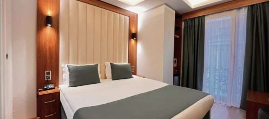 Black Tulip Hotel - Vlucht + hotel Istanbul