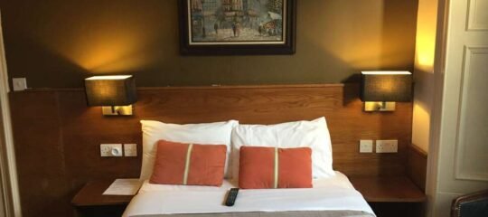 Leith House - Vlucht + hotel Edinburgh