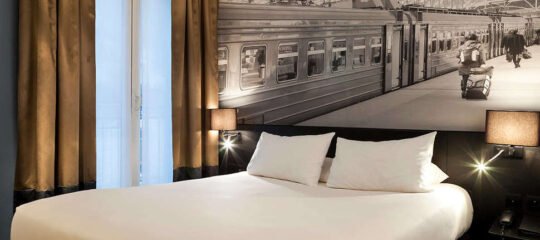 Hotel Appia la Fayette - Vlucht + hotel Parijs