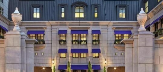 Waldorf Astoria Chicago