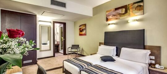 Hotel Rinascimento - Vlucht + hotel Rome