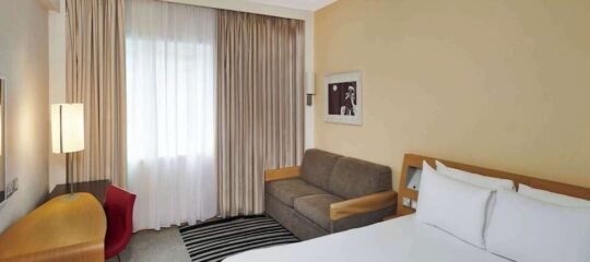 Novotel London West - Vlucht + hotel Londen