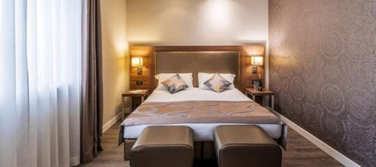 Smart Hotel Holiday - Vlucht + hotel Venetië