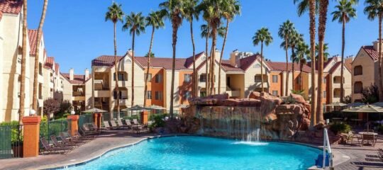 Holiday Inn Club Vacations At Desert Club Resort - Vlucht + hotel Las Vegas