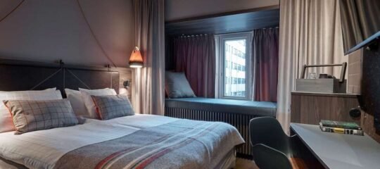 Downtown Camper by Scandic - Vlucht + hotel Stockholm