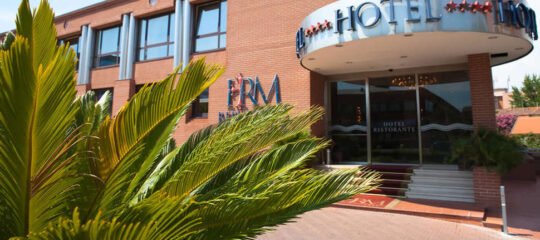 Hotel Repubblica Marinara - Vlucht + hotel Pisa