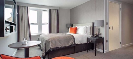 Ten Hill Place Hotel - Vlucht + hotel Edinburgh