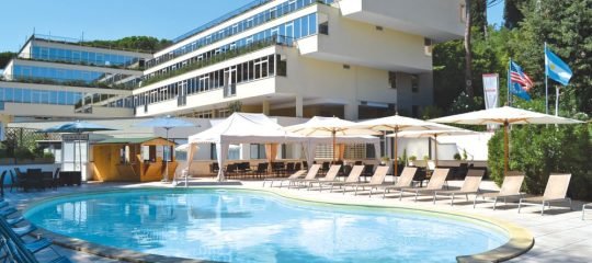 Hotel Cardinal St Peter