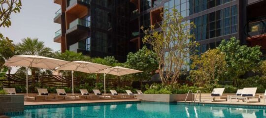 DoubleTree by Hilton Dubai M Square Hotel & Residences - Vlucht + hotel Dubai