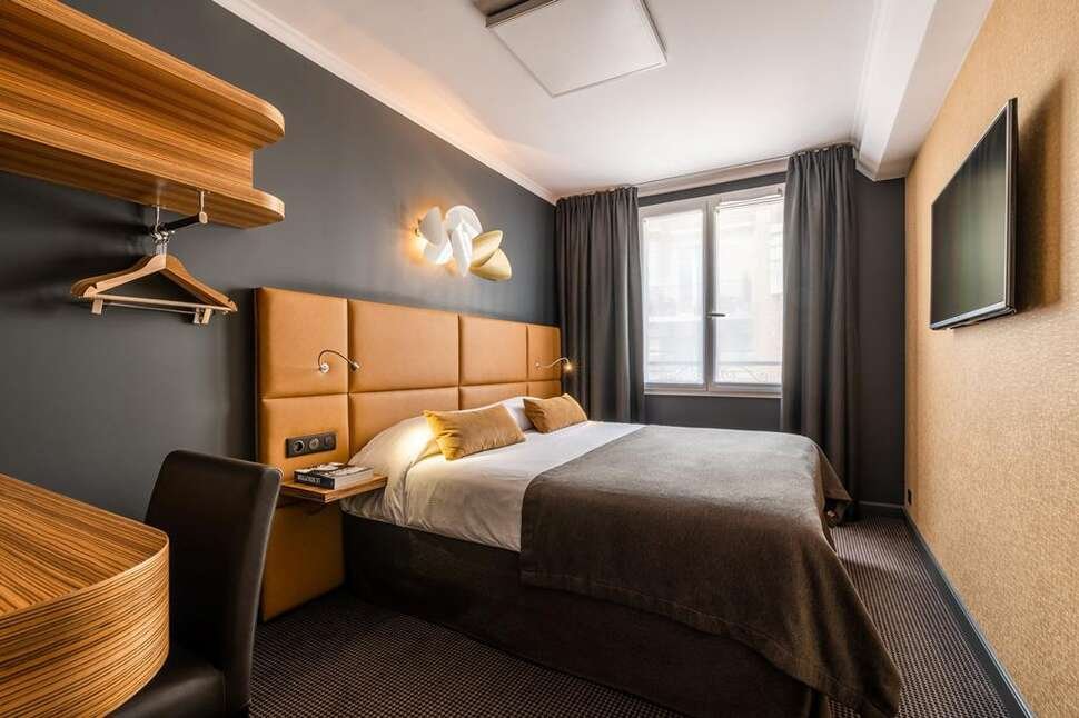 Hotel Residence Europe - Vlucht + hotel Parijs