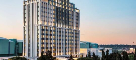 Doubletree By Hilton Istanbul Topkapi Hotel - Vlucht + hotel Istanbul
