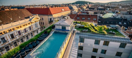 Continental Hotel Budapest - Vlucht + hotel Boedapest