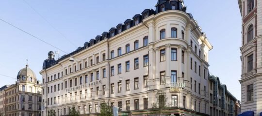 Elite Hotel Adlon - Vlucht + hotel Stockholm