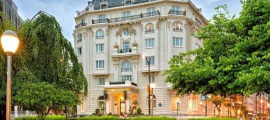 Hotel Carlton - Vlucht + hotel Bilbao