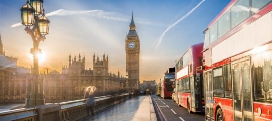 The Columbia - Vlucht + Hotel Londen