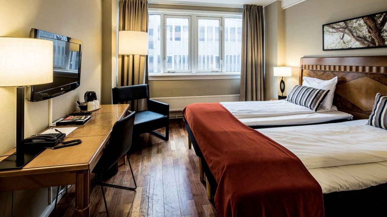 First Hotel Millennium - Vlucht + Hotel Oslo