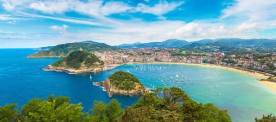 Silken Amara Plaza San Sebastián - Vlucht + Hotel San Sebastian