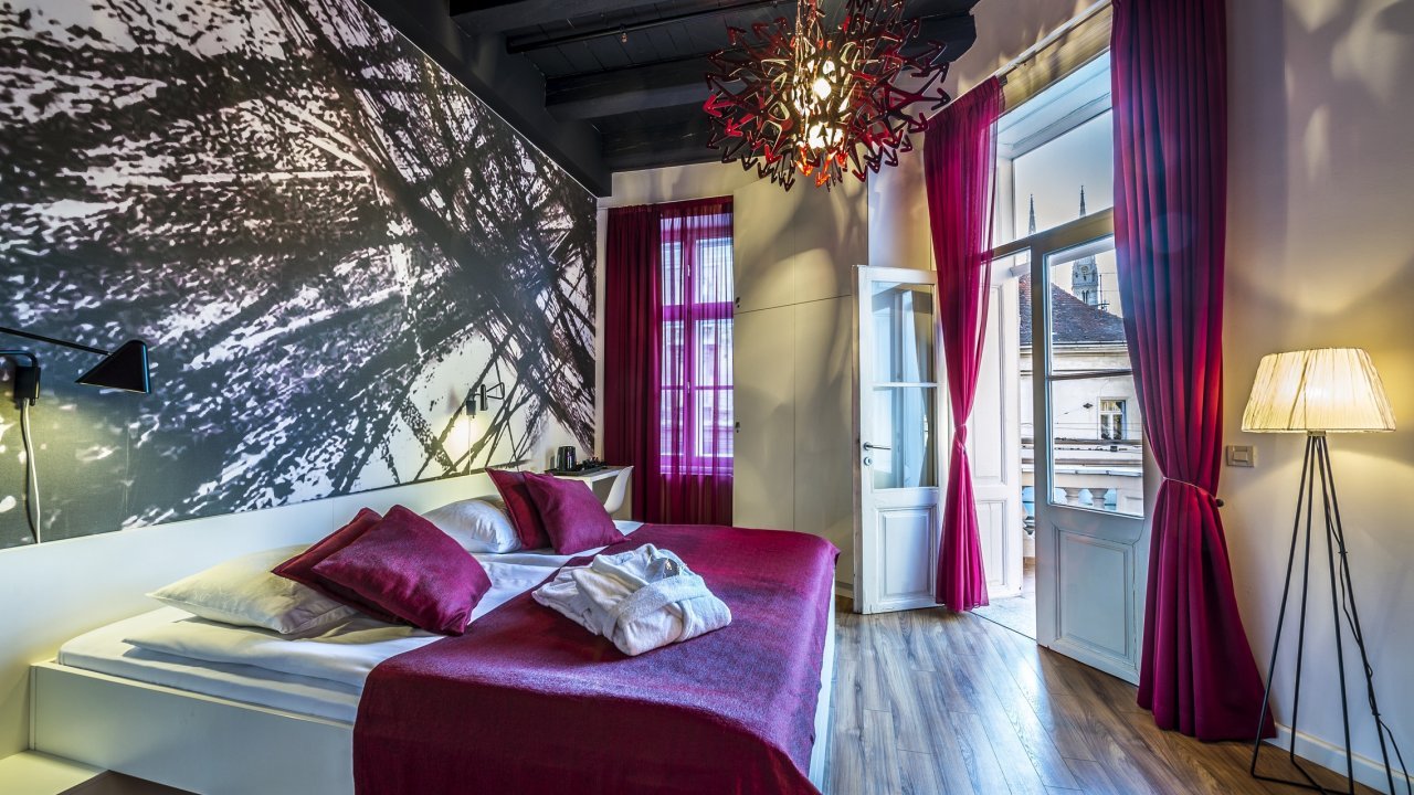 Art Hotel Like - Vlucht + Hotel Zagreb