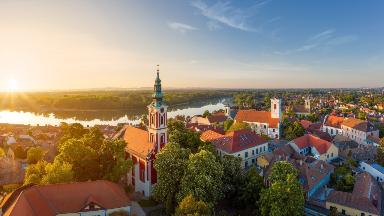 Kopernikus Hotel Prag - Vlucht + Hotel Belgrado