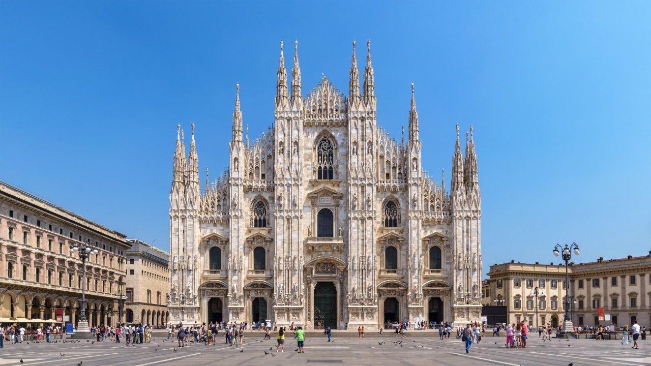 Leonardo Hotel Milan City Center - Vlucht + Hotel Milaan