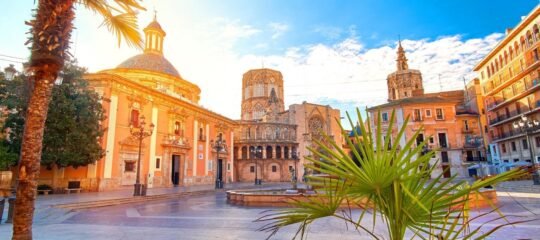 Senator Parque Central Hotel - Vlucht + Hotel Valencia