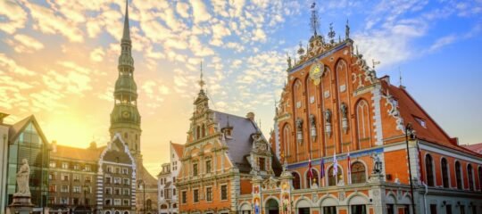 Monika Centrum Hotels - Vlucht + Hotel Riga