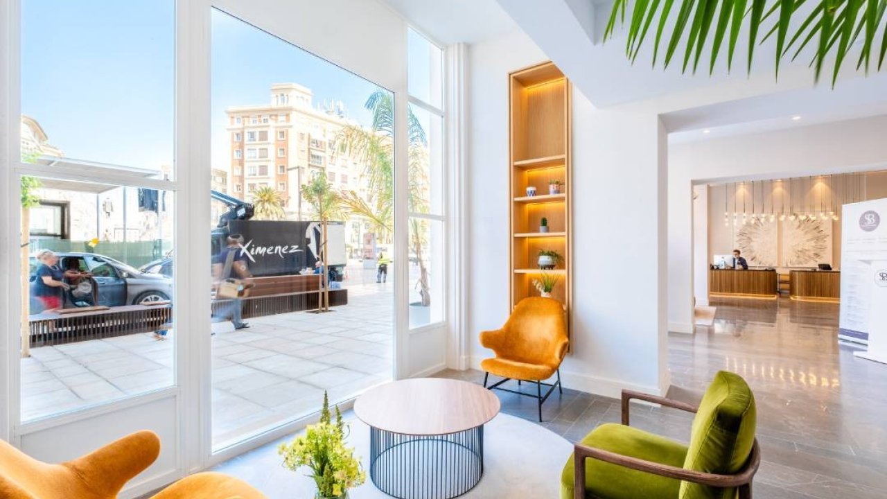 Soho Boutique Equitativa - Vlucht + Hotel Málaga
