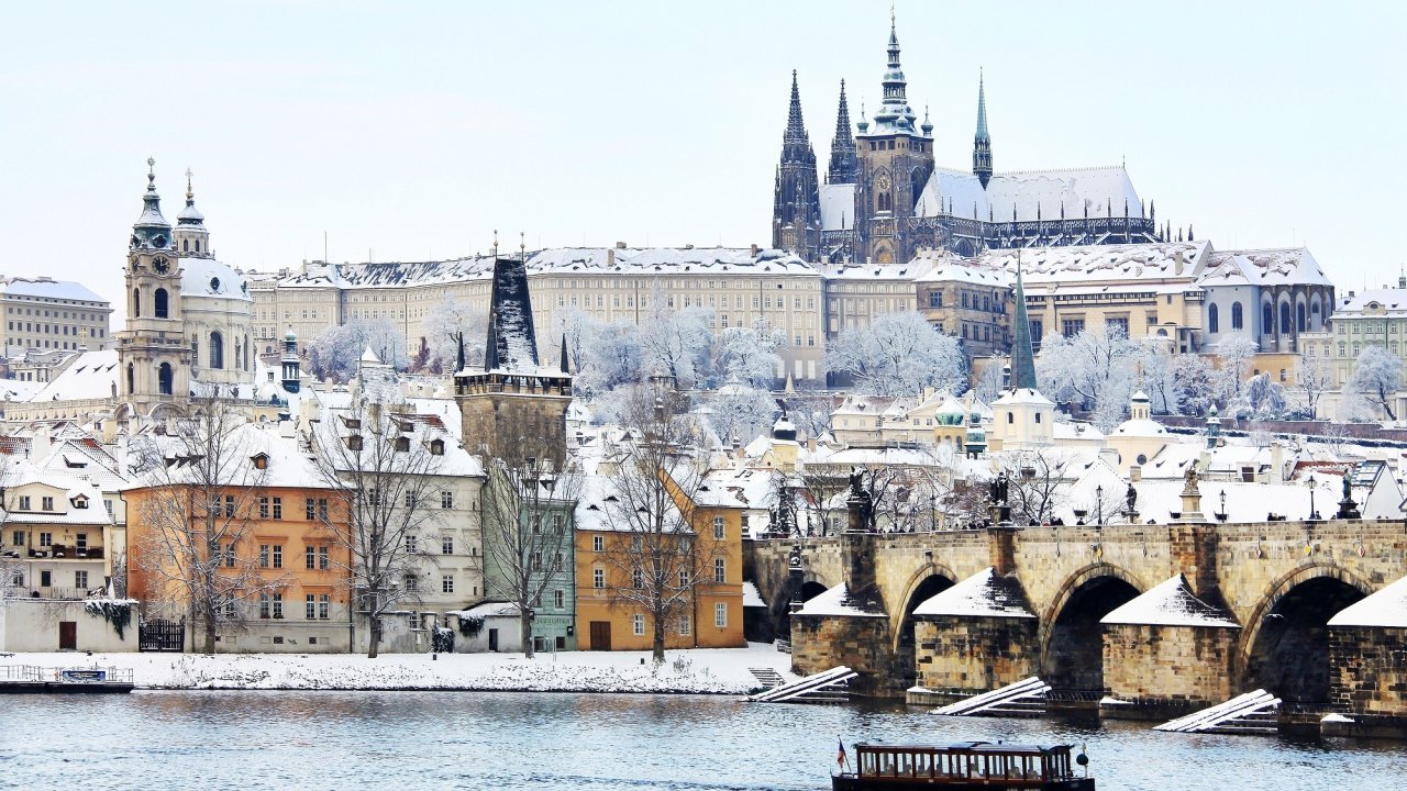 Central Hotel Prague - Vlucht + Hotel Praag
