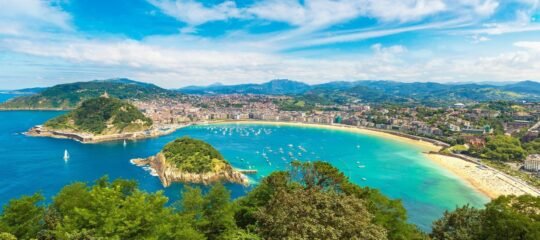 Hotel Ilunion San Sebastián - Vlucht + Hotel Donostia-San Sebastián