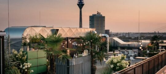 Ruby Luna Hotel & Bar