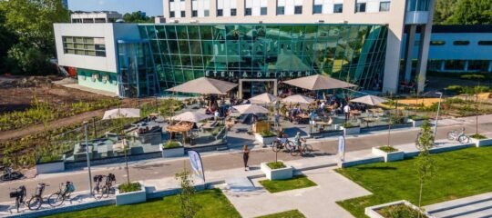 Flonk Hotel Groningen Zuid, BW Signature Collection