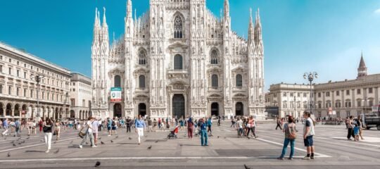 Hotel H21 - Vlucht + Hotel Milaan